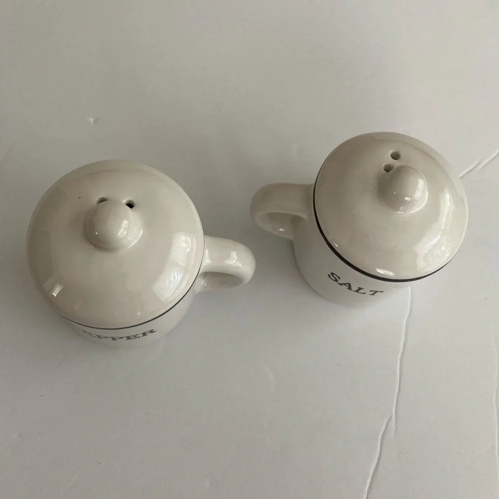 Tableware salt & pepper ceramic set